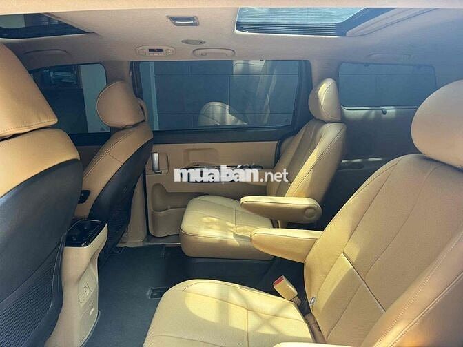Kia Sedona sản xuất 2019 máy dầu bản Full
