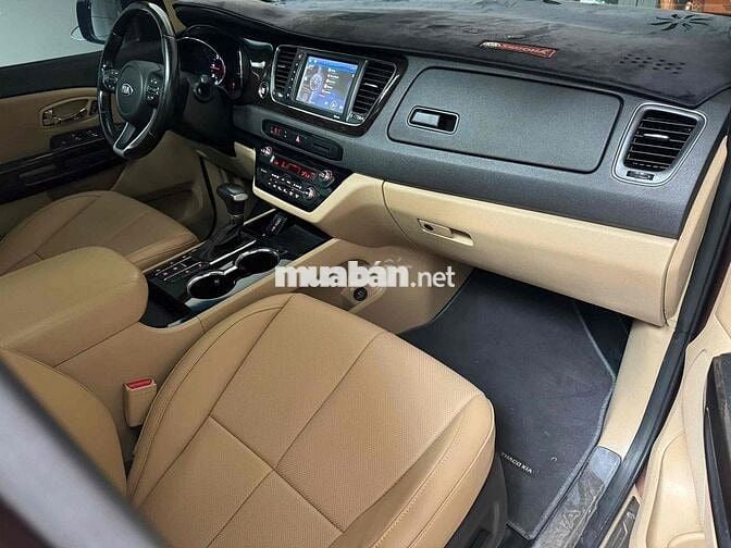 Kia Sedona sản xuất 2019 máy dầu bản Full
