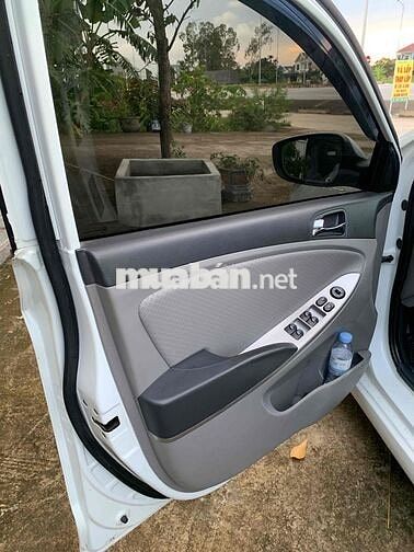 Hyundai Accent 2013 nhập số tđ