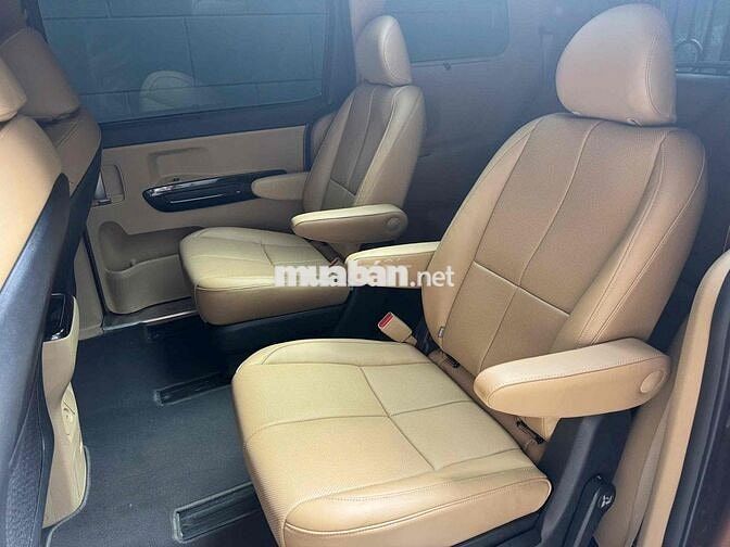 Kia Sedona sản xuất 2019 máy dầu bản Full