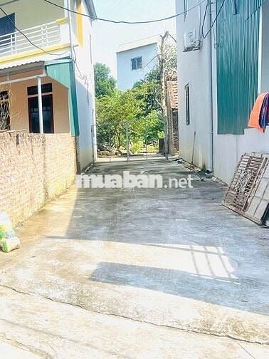 400M2 HOÀ LẠC SẴN SỔ GIÁ 15TR ,SẴN SỔ ĐƯỜNG TO ,XÂY TRỌ XÂY NHÀ ĐẸP Ạ