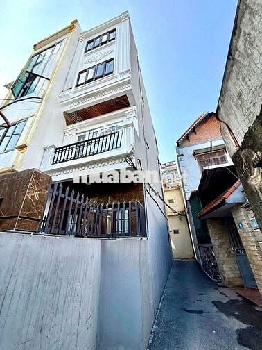 SIÊU PHẨM TRỊNH VĂN BÔ - NHÀ ĐẸP FULL NỘI THẤT - KHÁCH CHỈ VIỆC Ở