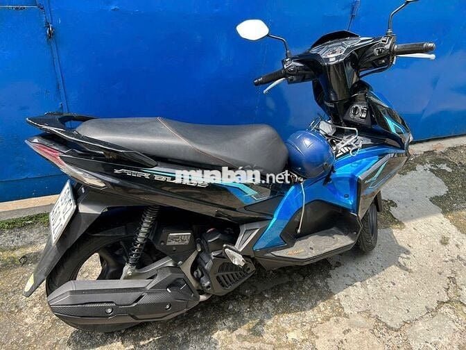 Xe tay ga AB 125cc - 2018 - Màu xanh đen, mới 90%.