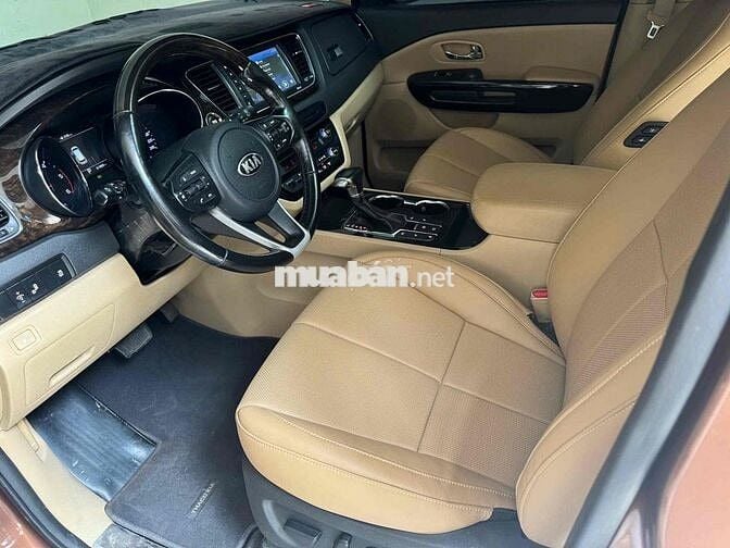 Kia Sedona sản xuất 2019 máy dầu bản Full