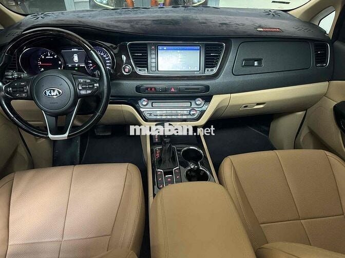 Kia Sedona sản xuất 2019 máy dầu bản Full
