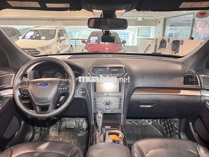 Ford Explorer 2019 2.3L Ecoboost - 119000 km