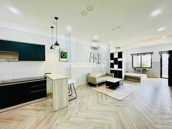 CHO THUÊ STUDIO BAN CÔNG 70m2 NGAY MŨI TÀU TRƯỜNG CHINH