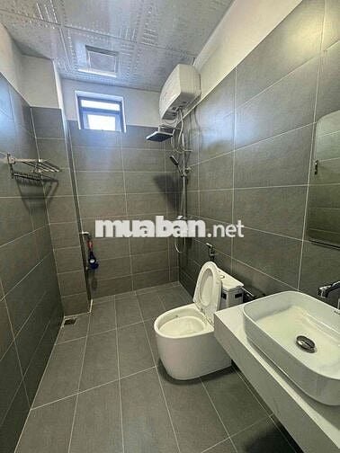 Hình Thực Giá Thực, Cho Ở 4 Người 4 Xe, Ngay Hàng Xanh