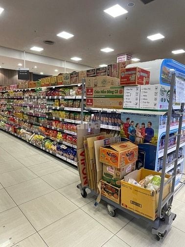 CỬA HÀNG Q5 CẦN GẤP 3 NHÂN VIÊN TẠP VỤ LƯƠNG HẤP DẪN,ỔN ĐỊNH