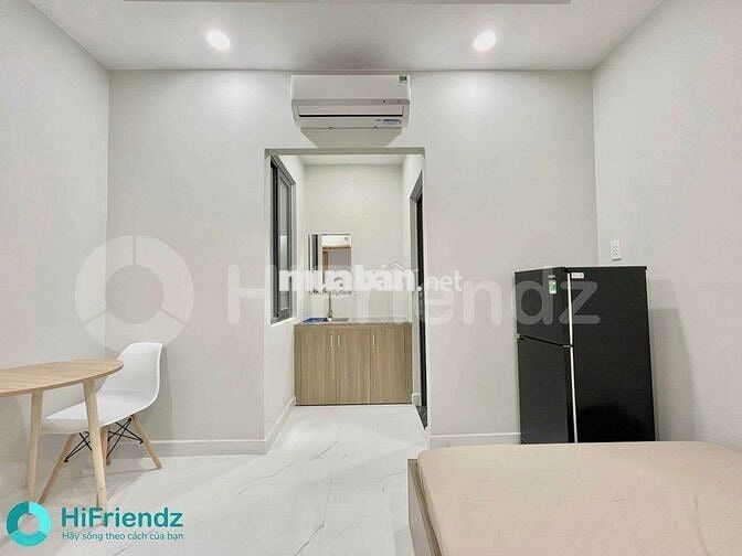 CHO THUÊ CHUNG CƯ MINI FULL NỘI THẤT CÓ BẢO VỆ, GẦN CV LÀNG HOA