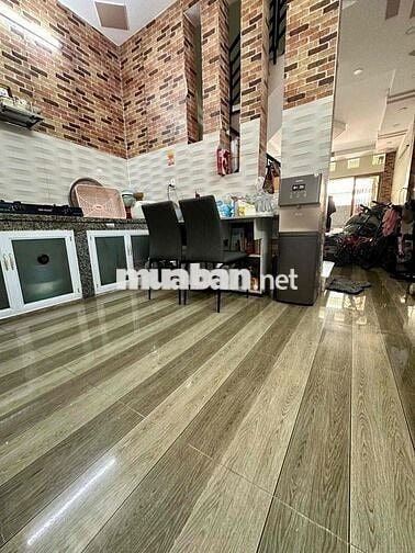 NHÀ BÁN CHÍNH CHỦ GẤP CHO GIA ĐÌNH ĐI ĐỊNH CƯ NG