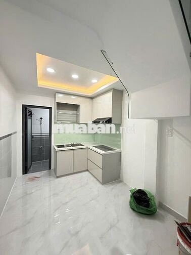 BÁN NHÀ ĐẸP ÂU DƯƠNG LÂN P3 Q8 - HẺM XE HƠI - 3TẦNG3PN3WC - NHỈNH 5 TỶ