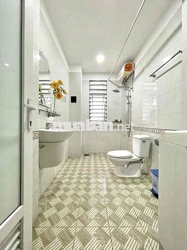 Ở NGAY! CĂN HỘ 1PN RIÊNG GẦN CV 23/9 Q.1 CÓ THANG MÁY - AN NINH VIP