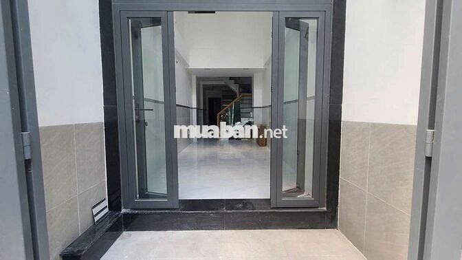 Bán nhà hẻm rộng 4m đường Âu Dương Lân P3 Q8