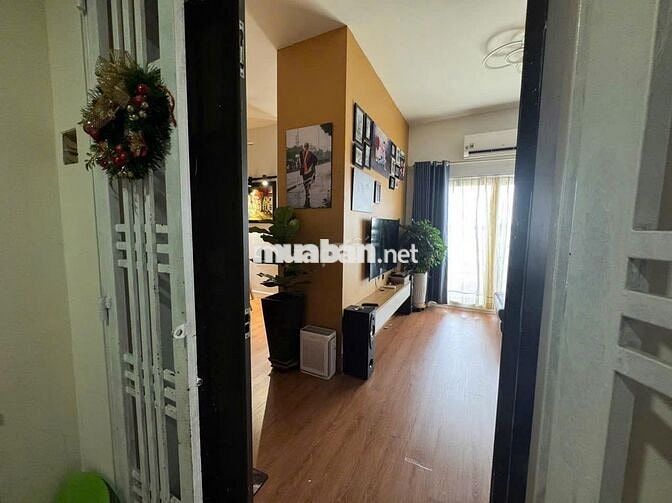 Bán chung cư C17 Bộ Công An - 77,2m2 - 2PN - full nội thất - Hơn 4 tỷ