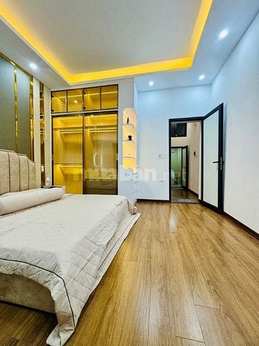 Bán nhà phố Kim Ngưu, Q Hai Bà Trưng, DT 50m2, 5 tầng, MT 4,5m, 8 tỷ