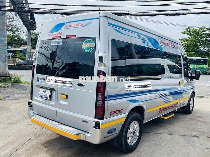 Ford Transit 2024 - 16900 km chất xe như mới