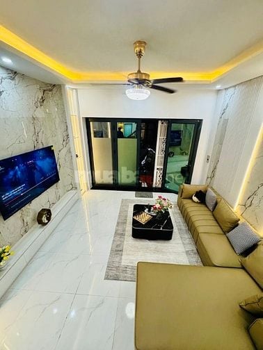 Bán nhà phố Kim Ngưu, Q Hai Bà Trưng, DT 50m2, 5 tầng, MT 4,5m, 8 tỷ