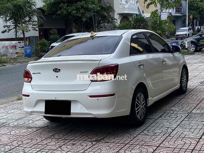 Kia Soluto 2020 1.4 AT Luxury - 13000 km