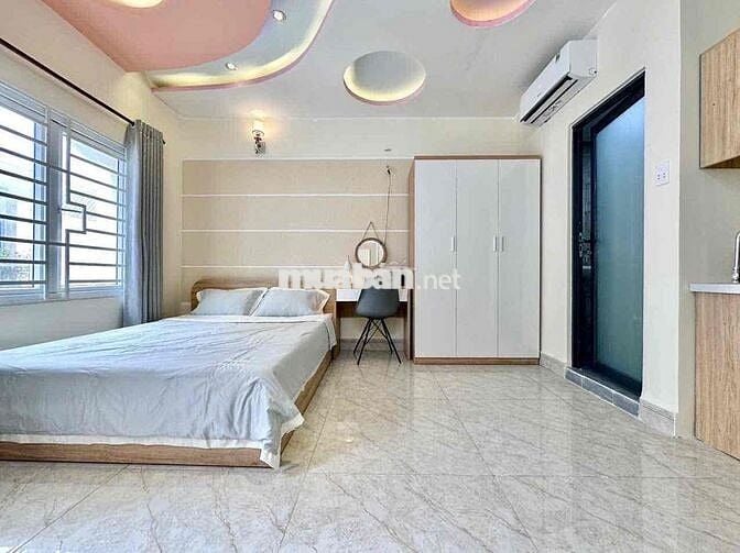 Cho Thuê Căn Hộ Ban Công, Full nội thất Bình Thạnh gần Chợ Bà Chiểu,Q1