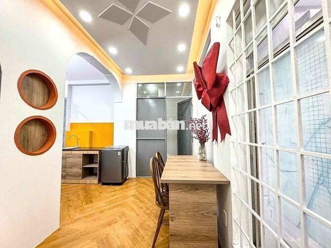CHDV 1PN Tách Bếp , CỬA SỔ TRỜI THOÁNG MÁT, Toà Có GIẶT,Sấy Free