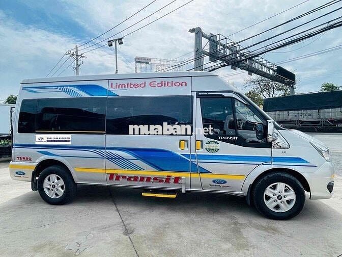 Ford Transit 2024 - 16900 km chất xe như mới