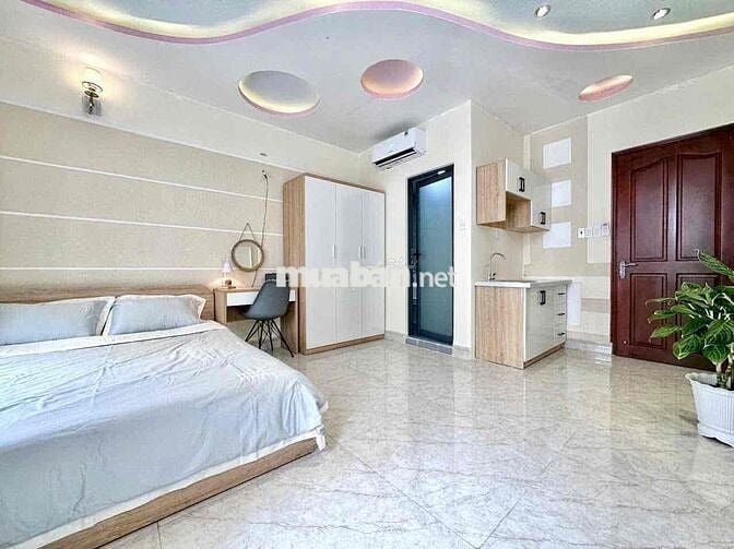 Cho Thuê Căn Hộ Ban Công, Full nội thất Bình Thạnh gần Chợ Bà Chiểu,Q1