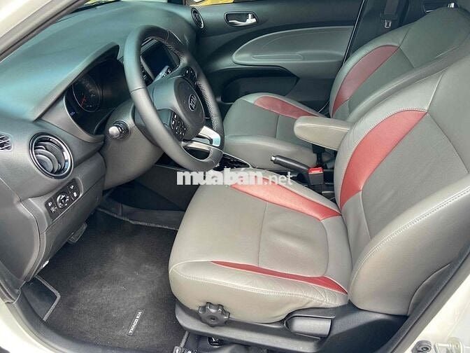 Kia Soluto 2020 1.4 AT Luxury - 13000 km