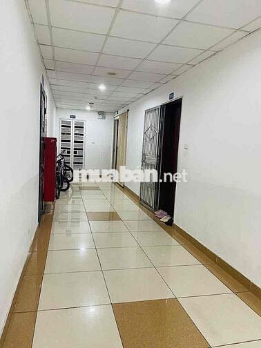 Bán nhà chung cư Phố Minh Khai nhà đẹp 3 ngủ ở ngay  100m T20 giá 8.3