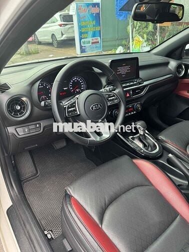 Kia Cerato 2019 2.0 AT Premium - 39000 km