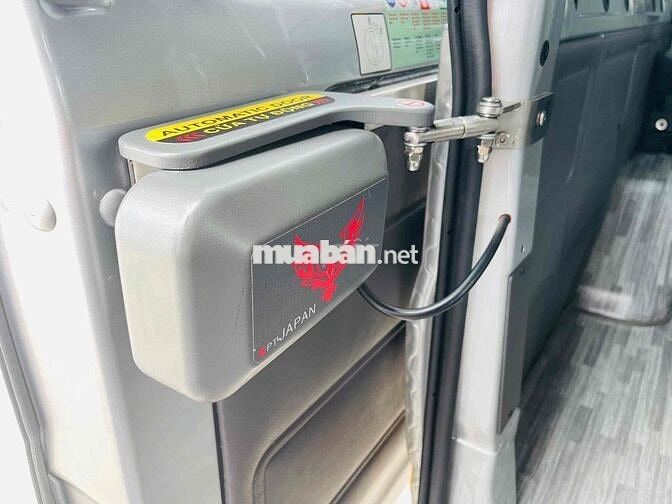 Ford Transit 2024 - 16900 km chất xe như mới