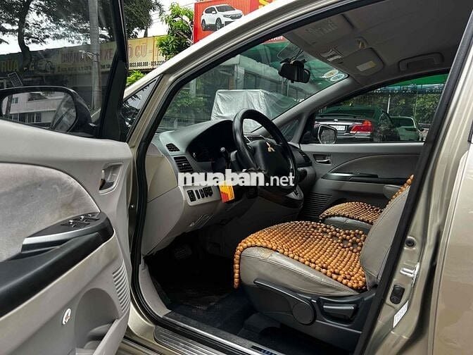 Mitsubishi Grandis 2006 2.4 AT - 150000 km