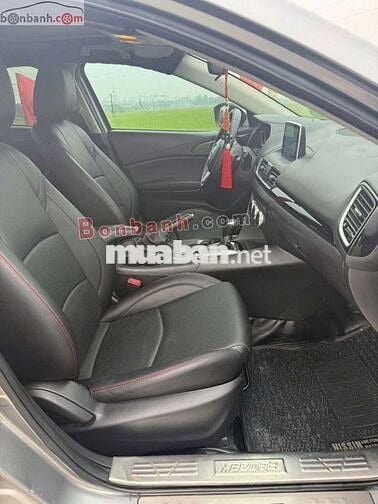 Mazda 3 1.5 AT 2015 - 325 Triệu