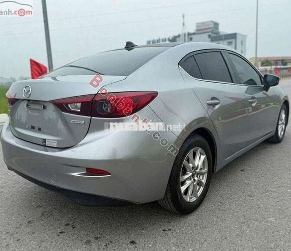 Mazda 3 1.5 AT 2015 - 325 Triệu