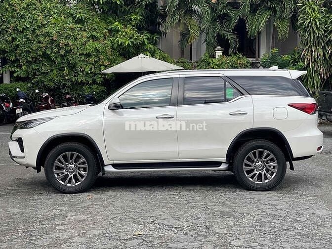 Toyota Fortuner 2.7AT 4x2 2022