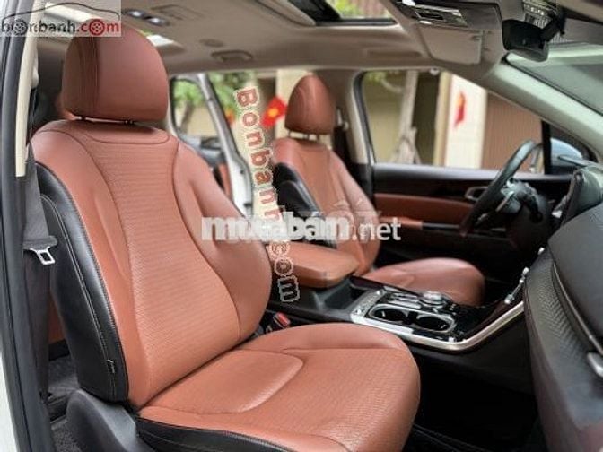 Kia Carnival Signature 2.2D 2022