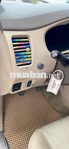Toyota Innova 2006 G - 180000 km