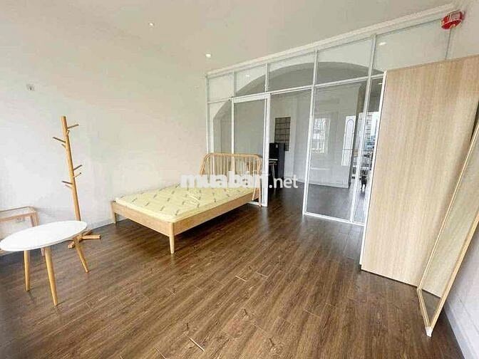 CĂN HỘ 1 PN BAN CÔNG FULL NỘI THẤT QUẬN 4 GẦN CẦU CALMETTE
