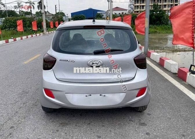 Hyundai i10 Grand 1.0 MT Base 2014 - 120 Triệu