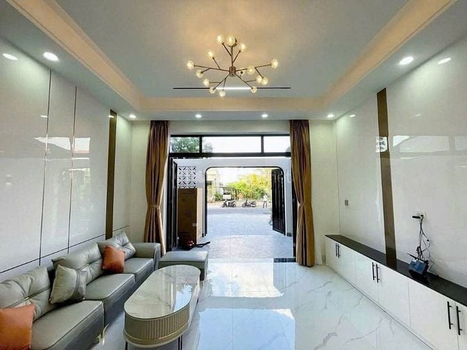 BÁN GẤP NHÀ ĐƯỜNG ĐOÀN NGUYỄN TUẤN GIÁ 980Tr KHÔNG PHÁT SINH CHI PH