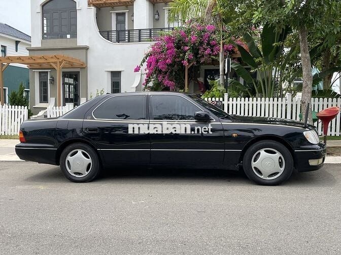Lexus LS 1998  - 96000 km