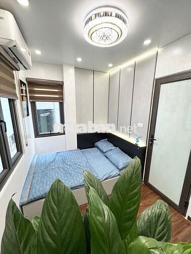 Siêu phẩm bán căn nhà phố khâm thiên TTđống đa lô góc hai thoáng sáng