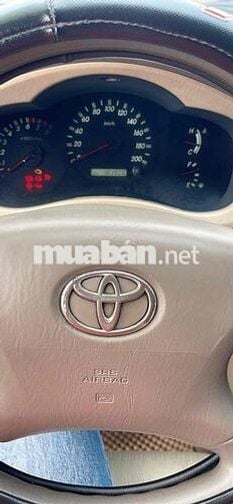Toyota Innova 2006 G - 180000 km