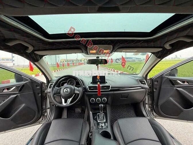 Mazda 3 1.5 AT 2015 - 325 Triệu