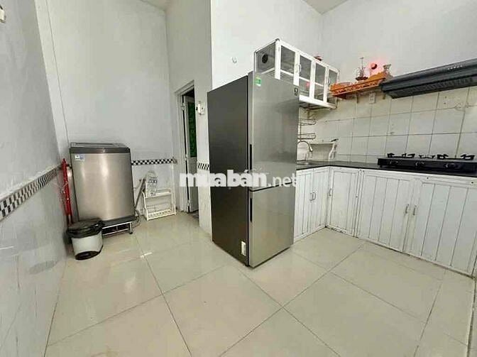 KHU PHAN XÍCH LONG NỐI DÀI - NHÀ ĐẸP 2 LẦU - 35M2 - HẺM 3 GÁC 5,5TỶ TL