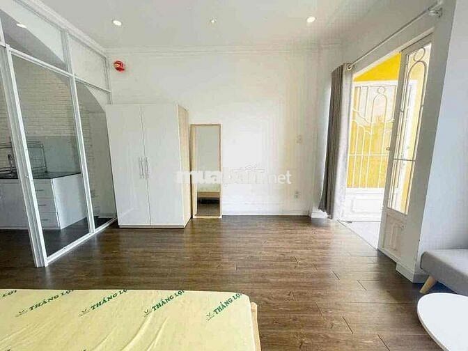 CĂN HỘ 1 PN BAN CÔNG FULL NỘI THẤT QUẬN 4 GẦN CẦU CALMETTE