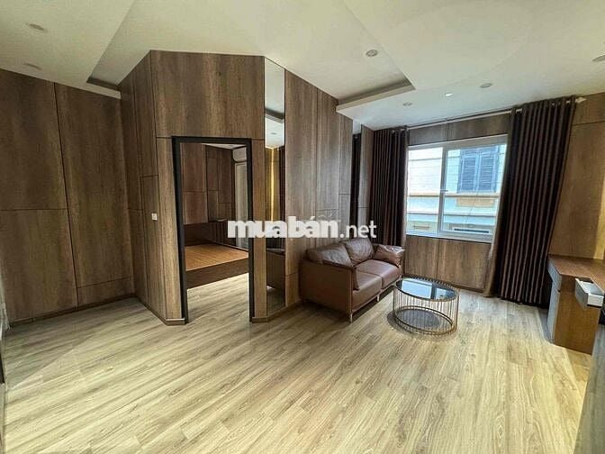 CHO THUÊ CCMN 1N1K PHỐ ĐÊ LA THÀNH. THANG MÁY. 40M2. FULL ĐỒ ĐẸP