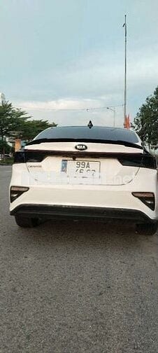 KIA CERATO 2019 1.6 MT - 85000 km