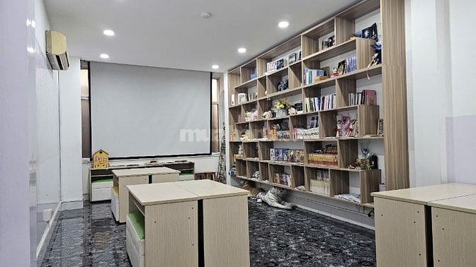 Cho thuê văn phòng đường Nguyễn Văn Thủ, Quận 1 