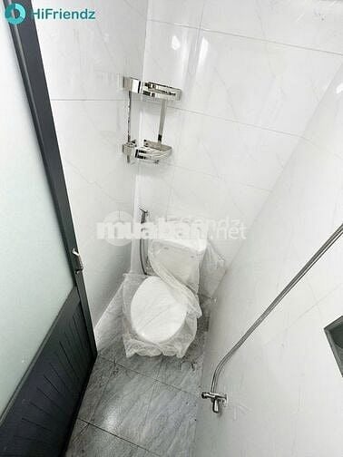 Phòng giá rẻ trên đường Lý Phục Mang, gần KTX Tân Thuận, Quận 4,quận 1